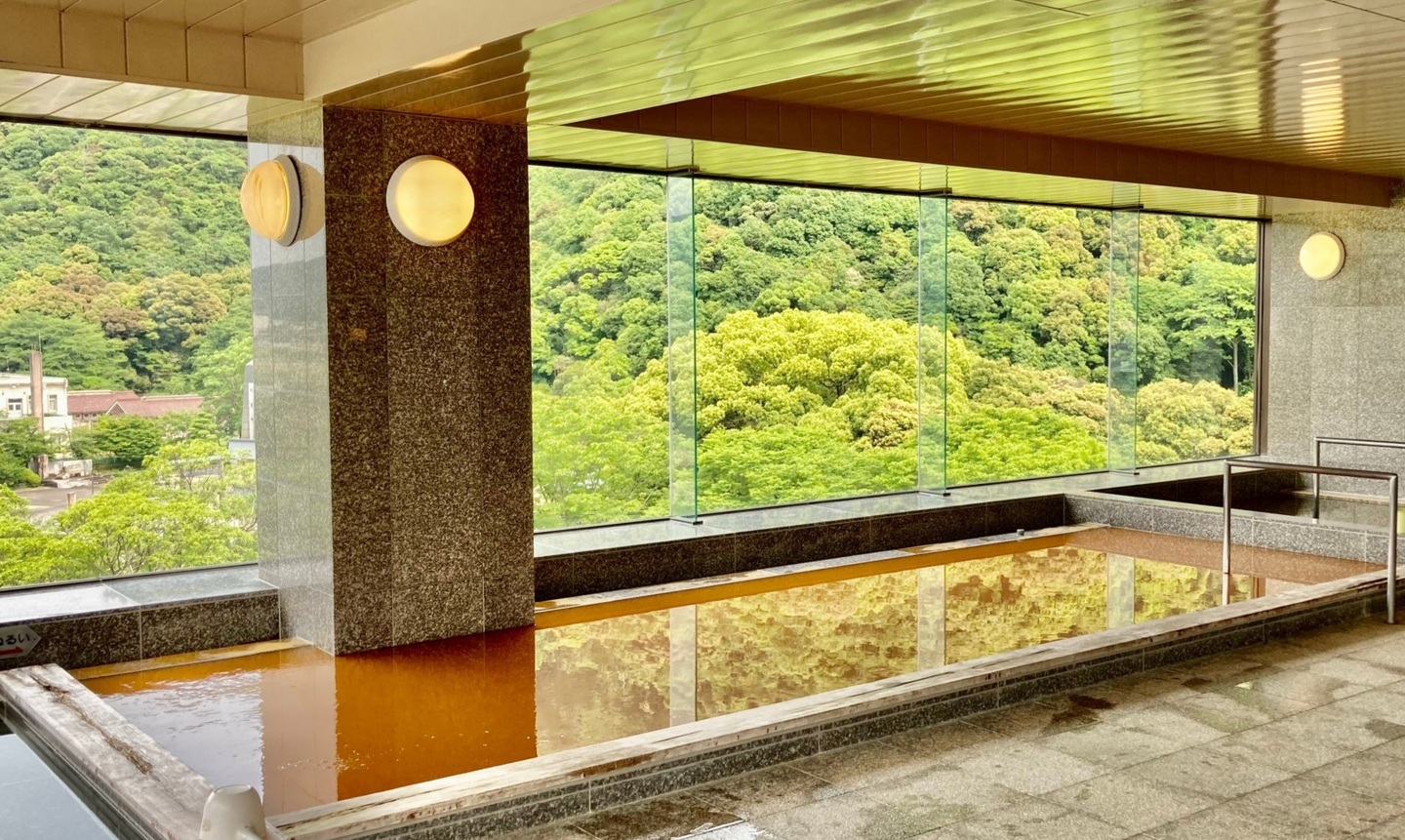 展望露天風呂「山の湯」