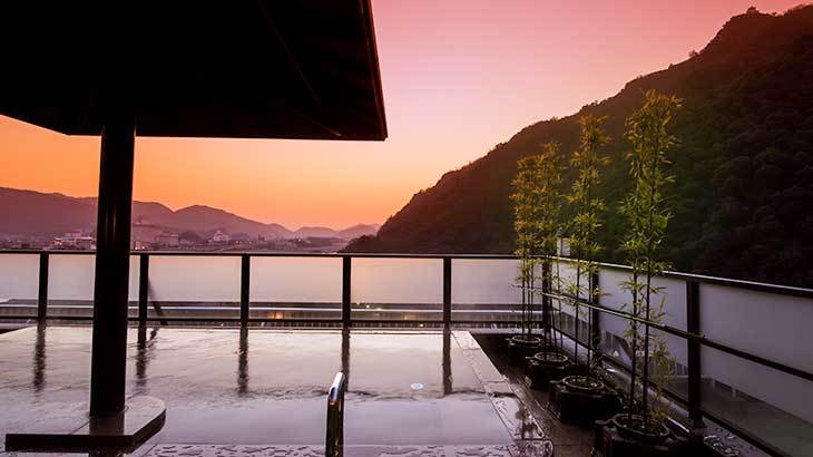 山の湯露天風呂